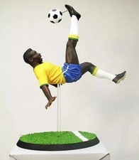 Pelé Statue Figure Kotobukiya