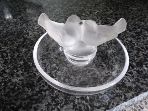Lalique kissing doves - lalique, pin