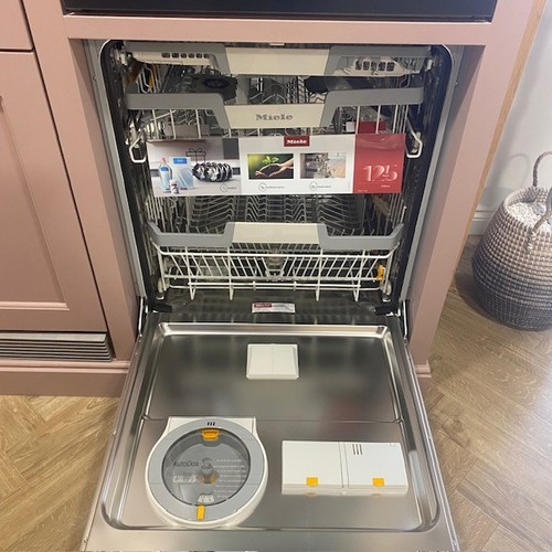 Miele fully integrated