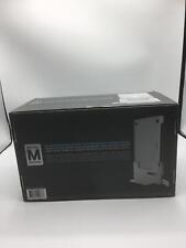 Boxed Henge Docks Vertical