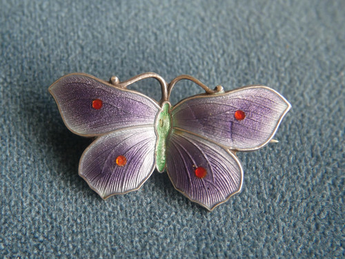 Stunning small antique silver