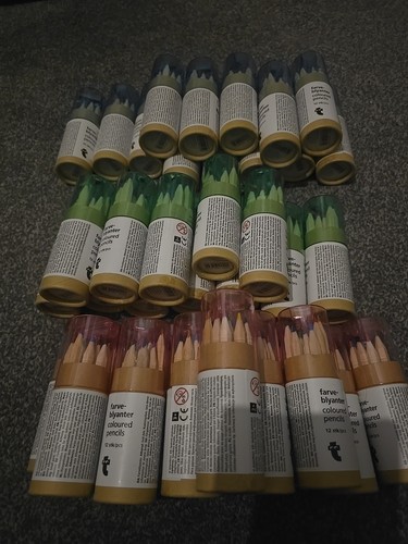 Job lot coloured pencils - lot,