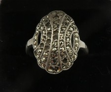 Sterling silver & marcasite vintage Art Deco antique ring - size P 1/2