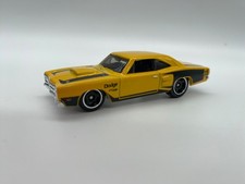 Hot Wheels '69 Dodge Coronet Superbee #208 yellow 2025 loose