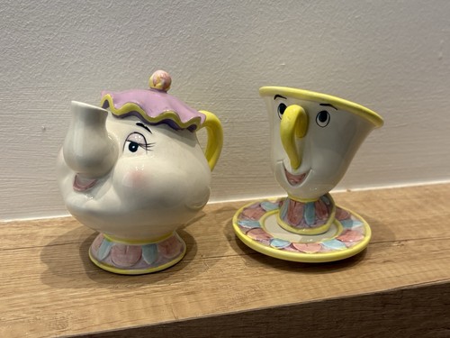 Disney store figurines - disney,