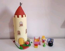 Ben & Hollys Little Kingdom Thistle Castle Playset With Holly Figure