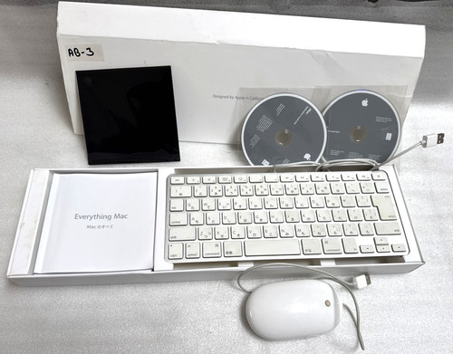 Apple wired keyboard magic - &,