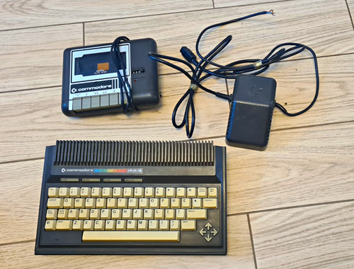 Commodore plus computer - commodore, plus/4