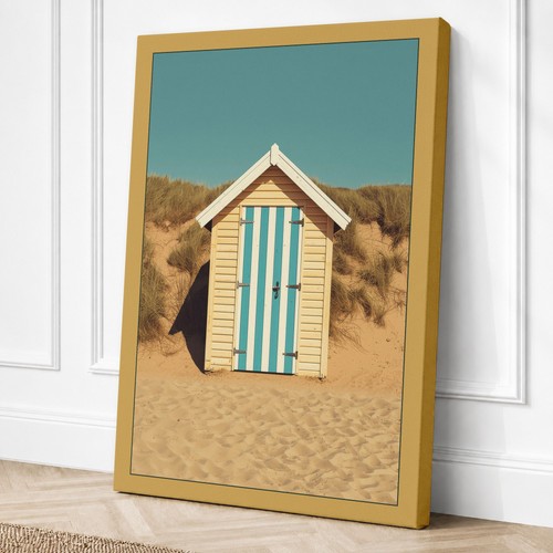 Solitary beach hut - solitary,