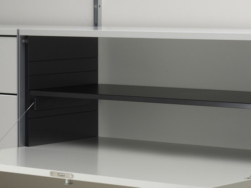 Vitsoe 606 universal shelving - vitsoe,