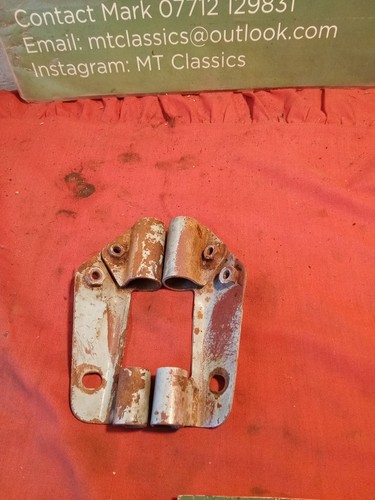Tr4 mounting brackets - 6,