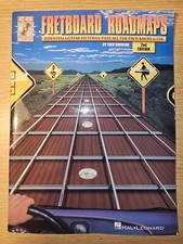 FRETBOARD ROADMAPS-ESSENTIAL GUITAR PATTERNS by FRED SOKOLOW-2nd EDITION with CD
