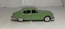 Corgi Classic 1/43 Jaguar MKII Green, D700.