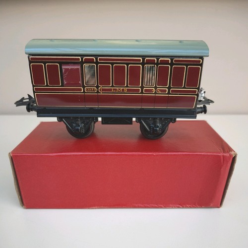 Hornby trains lms passenger - lms,