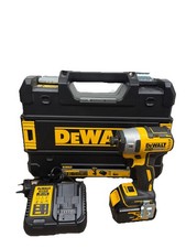 DeWalt DCF887M1 18V Lithium