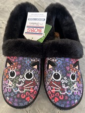 BOBS by Skechers CAT TOO COZY