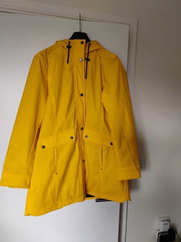 Yellow quilted rain jacket - yellow,
