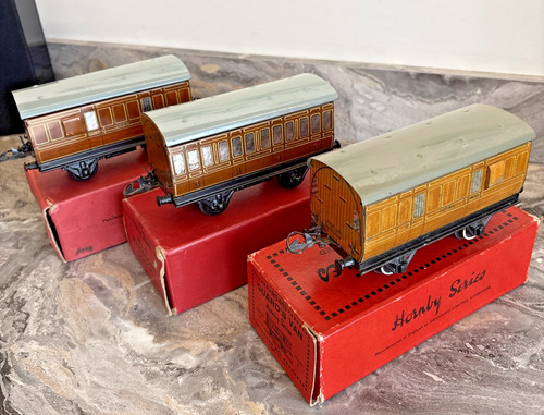 Ch30 hornby trains - ch30:,