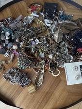 Vintage modern broken - vintage/modern,