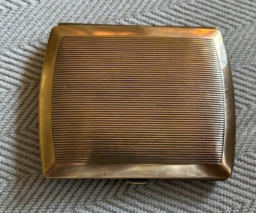 Vintage gold tone cigarette - gold,