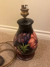 Moorcroft Vintage Pottery Anemone Blue Table Lamp 10.5” Without Shade