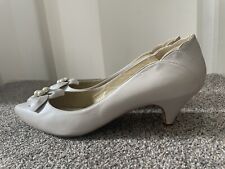 Rachel Simpson ‘Violet’