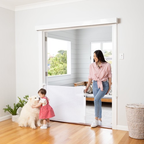 Child safety wide x - x, 33