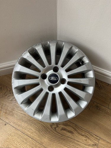 Ford fiesta titanium mk - 16",