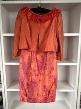 Stunning mother of the bride