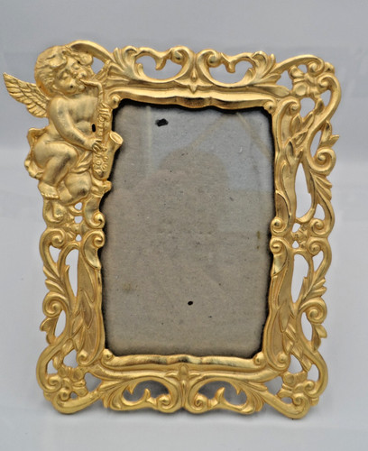 Ornate gold tone metal baroque - ornate,