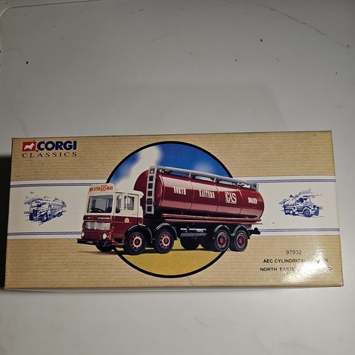 Corgi aec wheel tanker - aec,