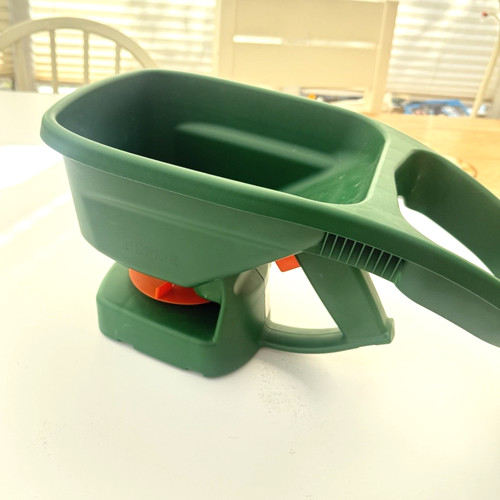 Evergreen handy spreader - spreader, for
