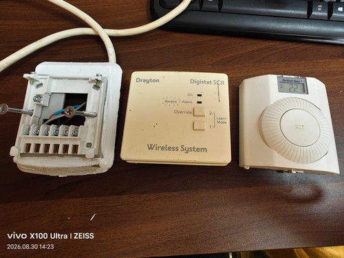 Drayton rf601 digistat rf - +,