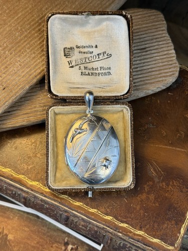 Victorian locket sterling - locket,