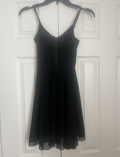 Black floral lace a line - h&m,