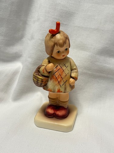 Goebel hummel figurine - goebel,