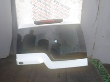 LAND ROVER DISCOVERY 4 SDV6 HSE L319 ESTATE 2009-2016 UPPER TAILGATE BARE 37876