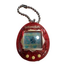 Vintage Retro BANDAI Tamagotchi Red & Gold 2018 Fully Working Great Condition