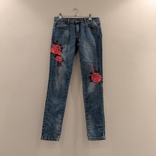 Embroidered jeans size 10