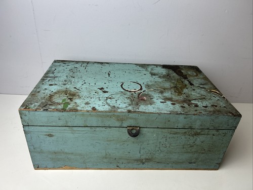 Vintage rustic painted wooden - vintage,
