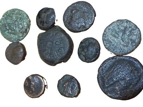 Lot ten ancient bronze - ten,
