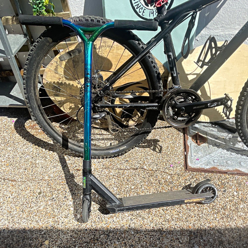 Invert stunt scooter - invert,