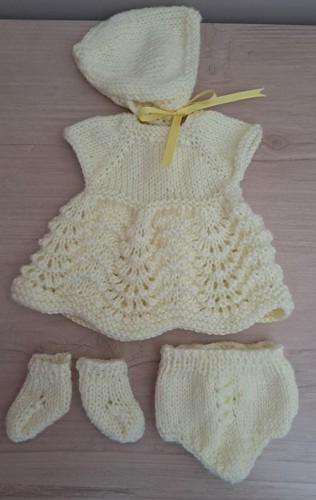 Set hand knitted - knitted, dolls