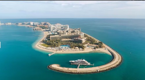 All inclusive holiday - all-inclusive,