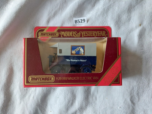 Matchbox yesteryear 1919 - yesteryear,