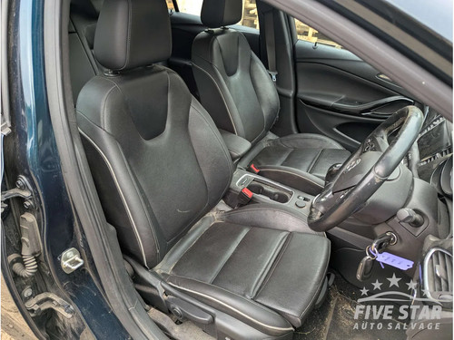Vauxhall astra set leather - vauxhall,