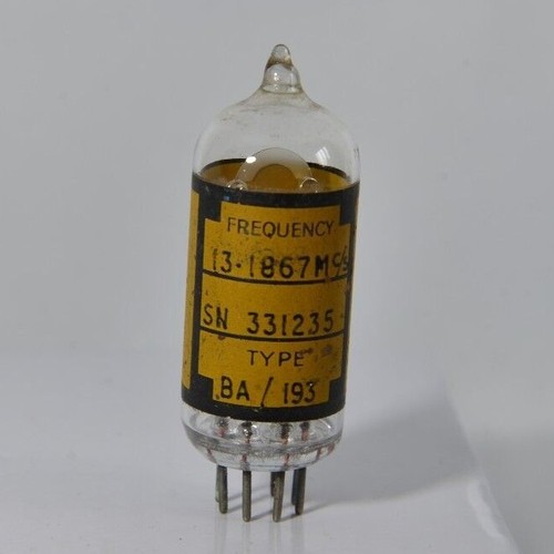 Quartz standard crystal - crystal, radio