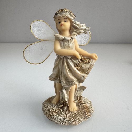 Fairy figurine fenton - fairy,