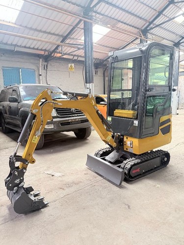 1tonne diesel mini digger - 1tonne,