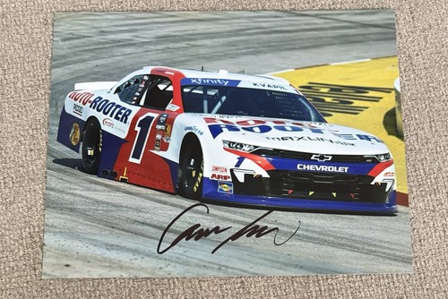 Carson kvapil signed 8x10 - signed,